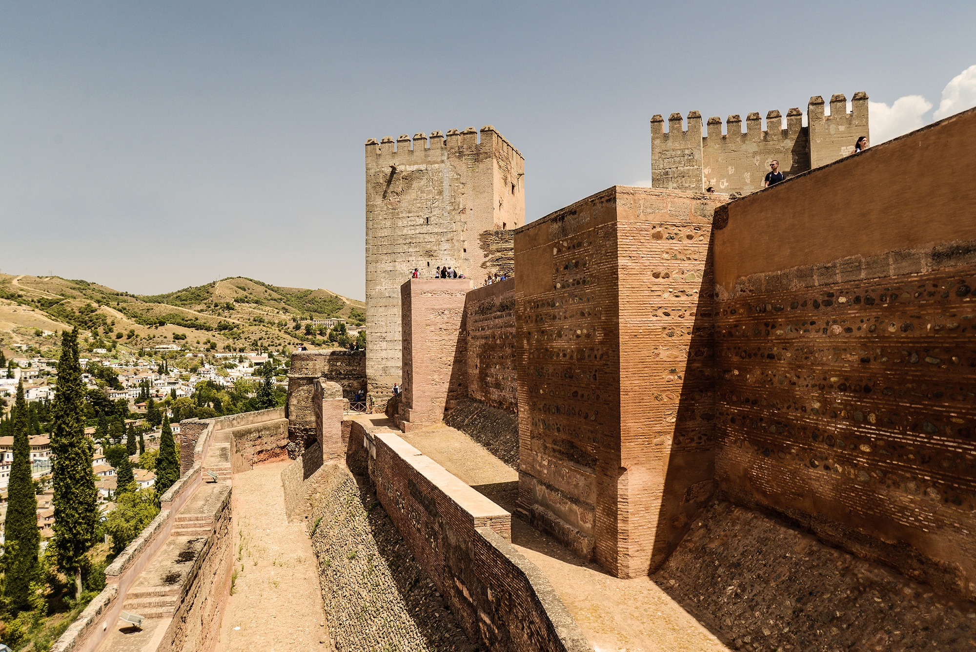 Les remparts de l'Alhambra à Grenade en Espagne