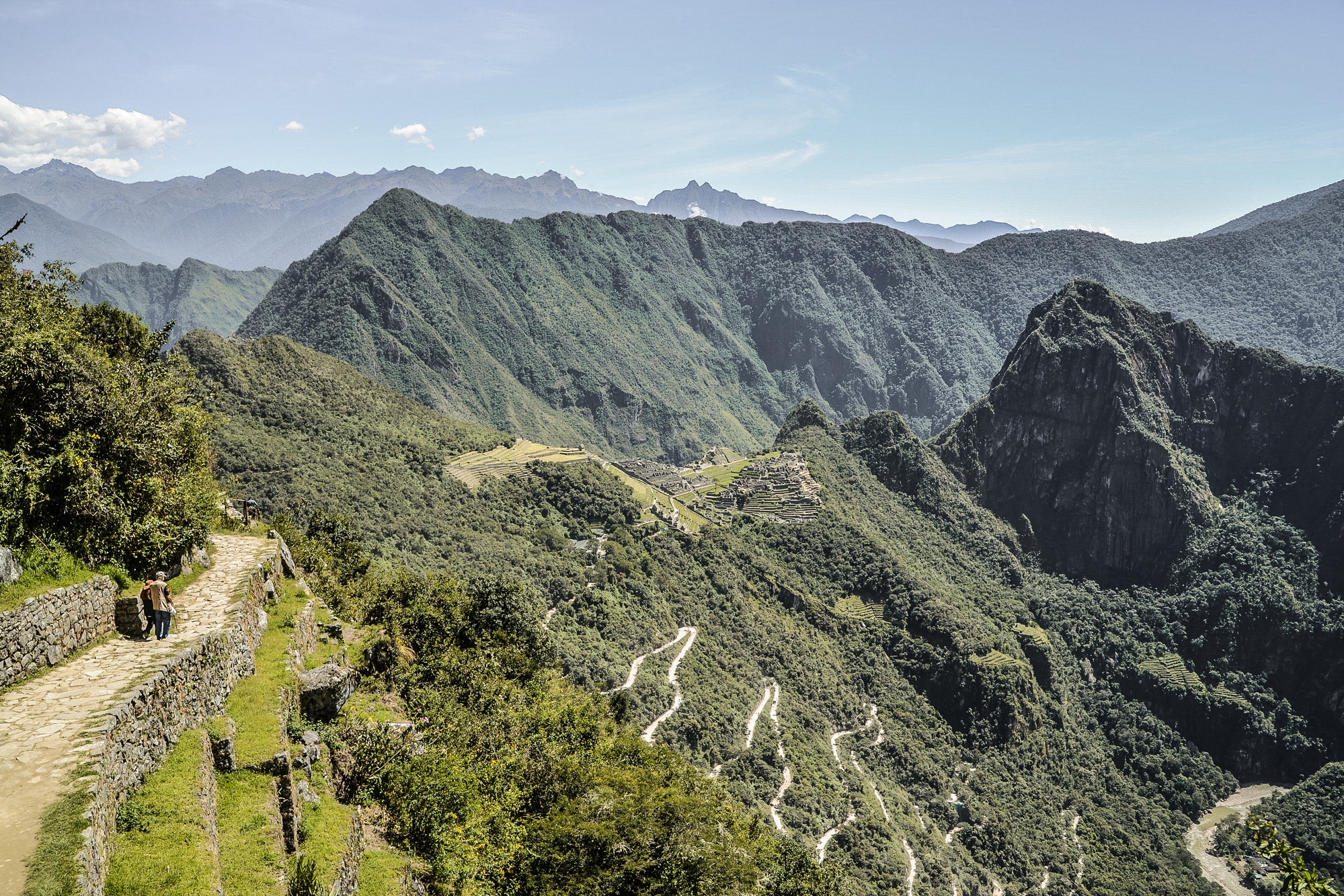 Vue depuis la porte du soleil au Machu Picchu au Pérou