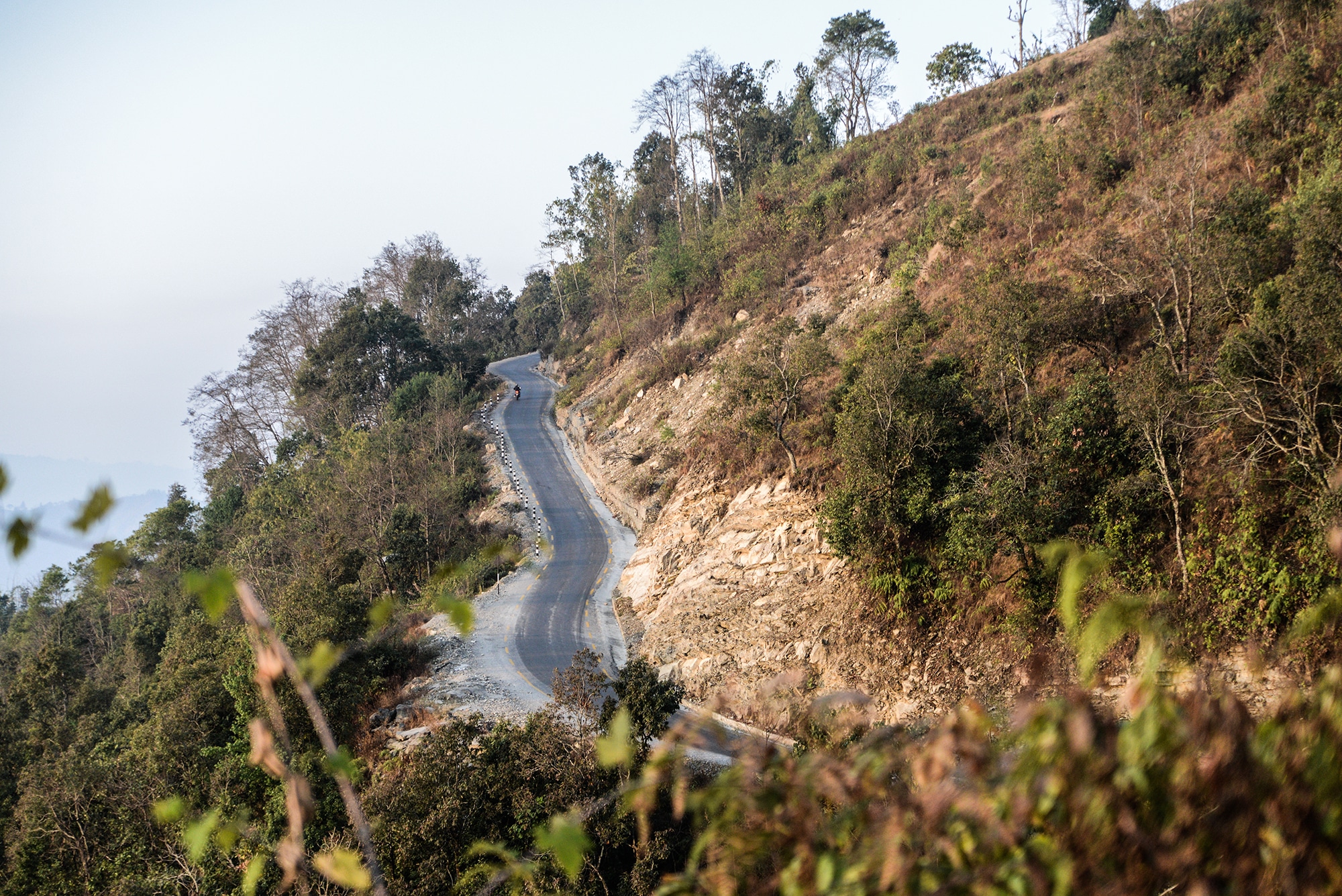 Route de montagne à Pokhara au Népal
