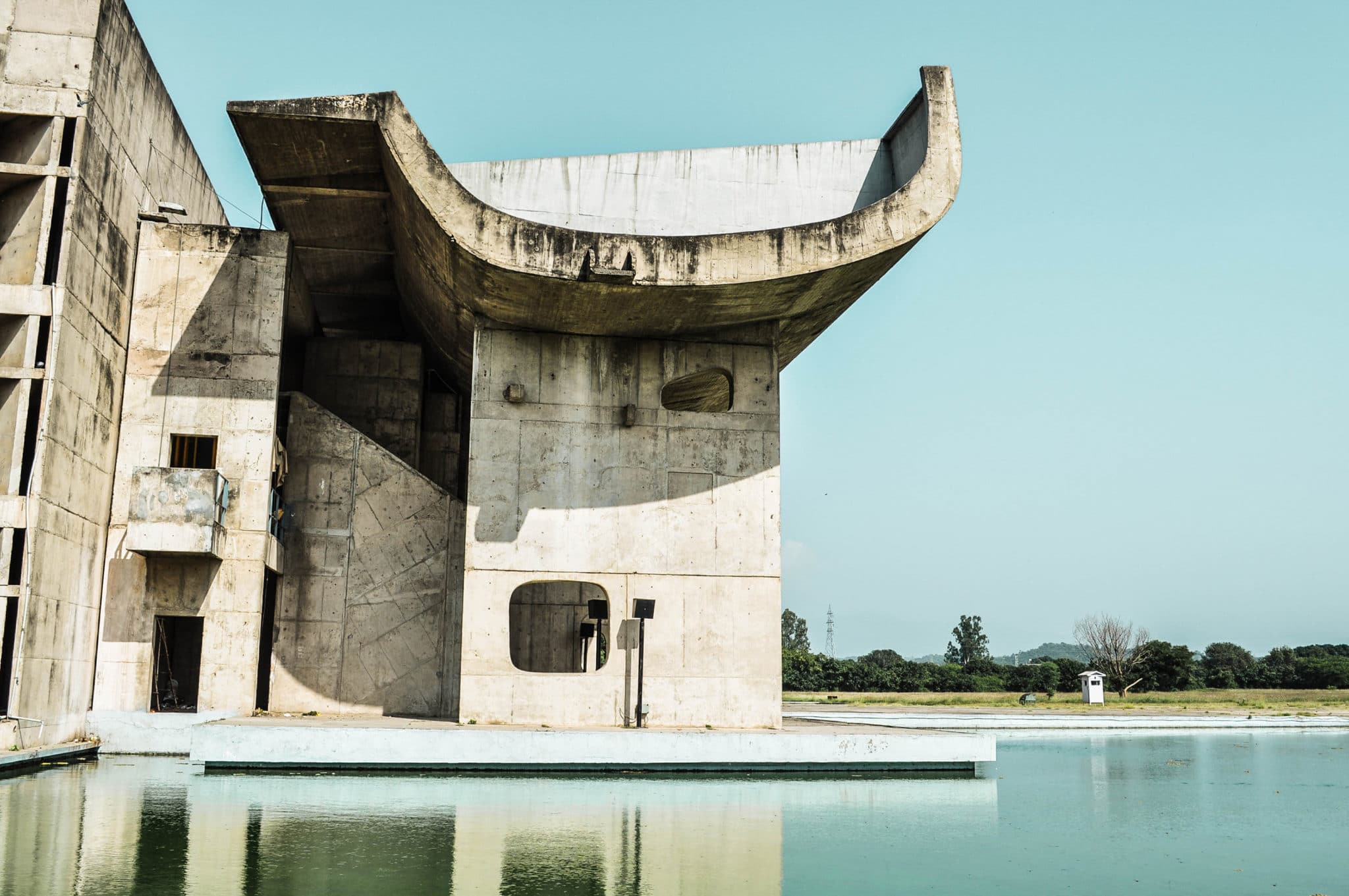 le Capitol Complex à Chandigarh construit par l'architecte suisse le Corbusier