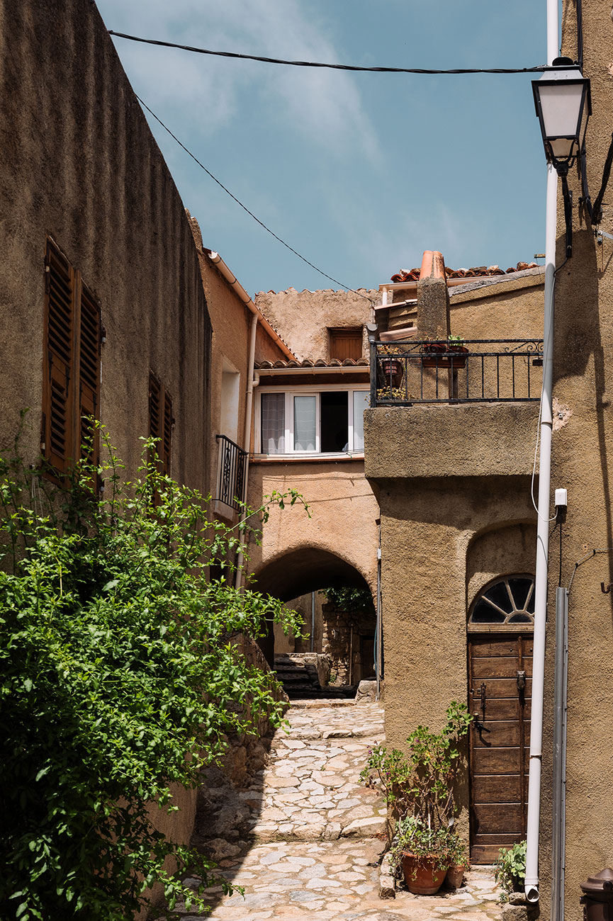 visiter calvi : speloncato