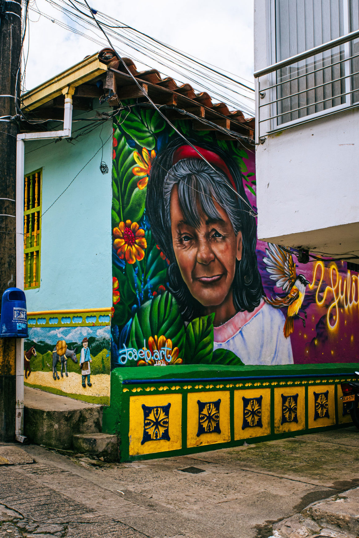 graffiti à guatape en colombie